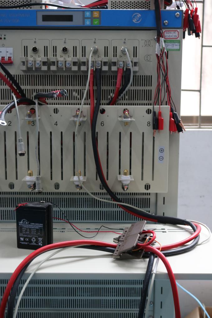 Начислите оборудование для испытаний 20V 30A 0 батареи лития разрядки